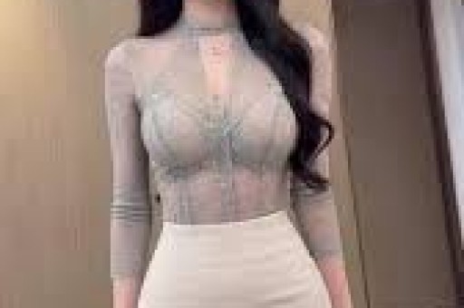 肖战拍摄幕后：女导演第一视角下的高清瞬间